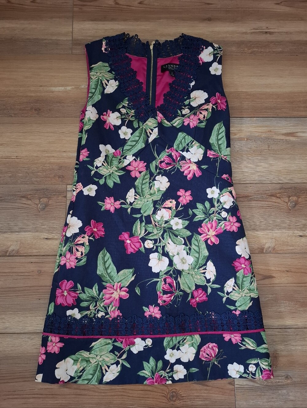 Laundry By Shelli Segal Shift Dress Women's 4 Navy Floral Sleeveless Crochet